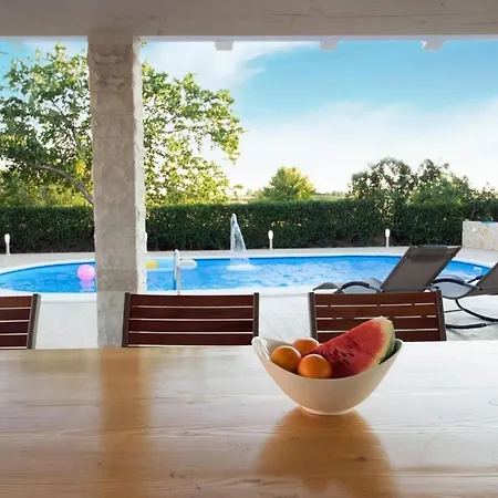 All Natural With Pool *